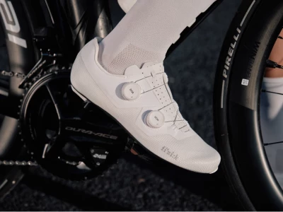 Fizik Lyra: nowe, niedrogie buty szosowe