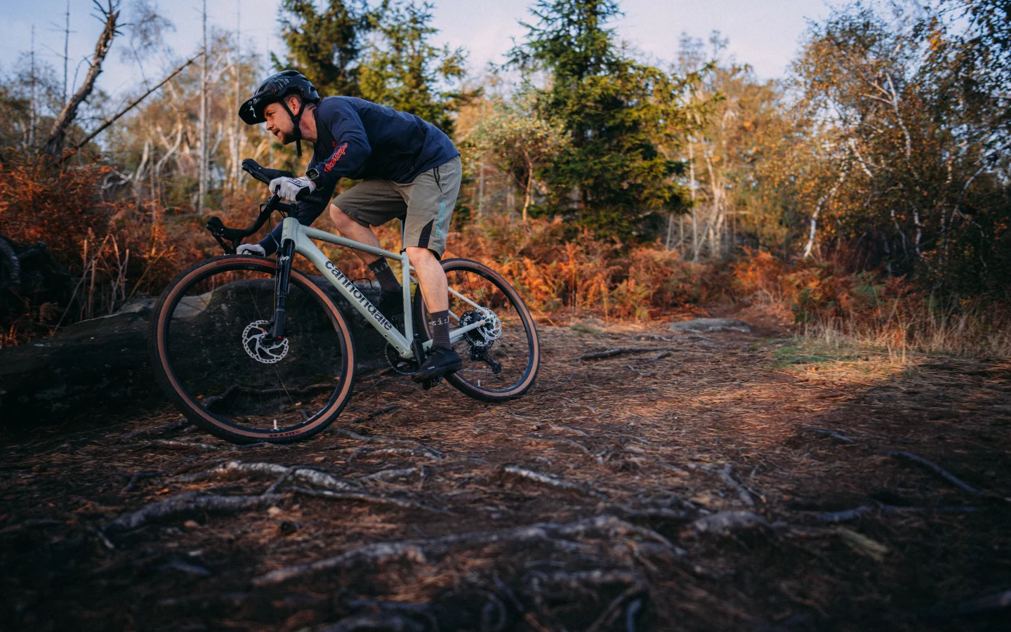 Compatible with suspension forks – including the Lefty Oliver