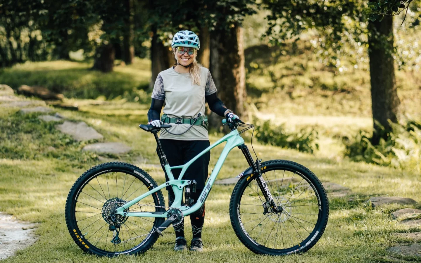 2024 - Rok GT Sensor Carbon PRO LE